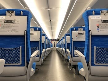 東海道新幹線N700Sの座席